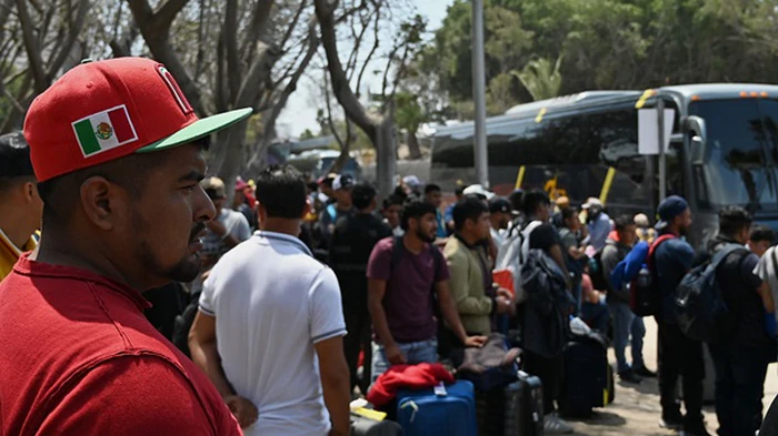 США предлагают нелегалам по 3000 долларов за «самодепортацию»