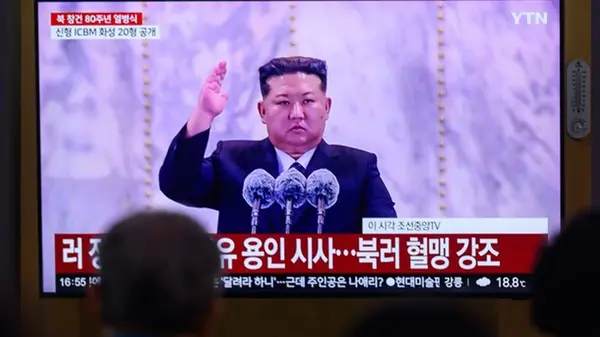 Ким Чен Ын руководил испытанием ракет большой дальности