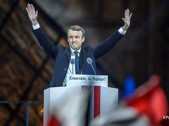 В Париже Эмманюэль Макрон набрал 90% голосов