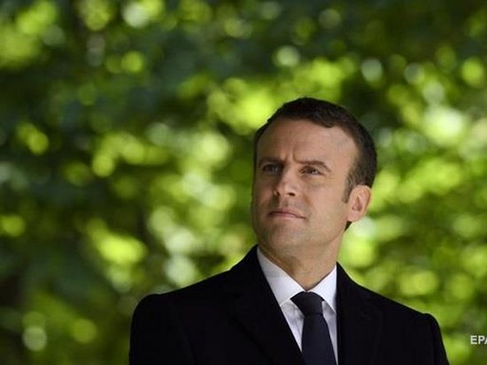Эммануэля Макрона официально признали президентом Франции