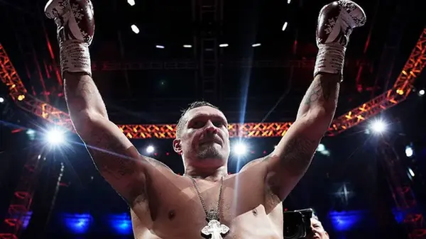 Усик планирует дальнейшие бои