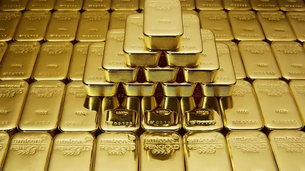 Золото и серебро начали 2026-й с роста