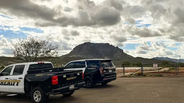 В горах Аризоны разбился вертолет с четырьмя людьми на борту