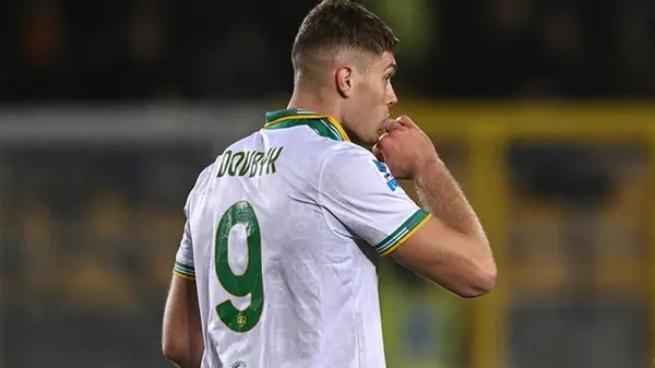 Довбик выложился на полную в матче с Лечче и снова травмирован