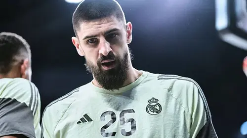 Баскетбольное противостояние с Барселоной выиграл Реал Мадрид