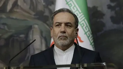 Иран заявляет о спокойствии в стране, очевидцы фиксируют стрельбу по протестующим