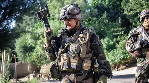 Франция проведет масштабные военные учения с участием 24 стран