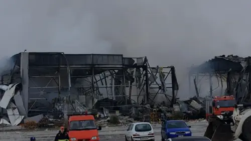 В Греции в пожаре на фабрике погибли три женщины