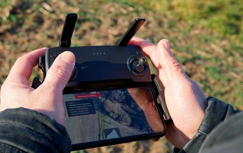 Польшу всколыхнуло падение «дрона-шпиона» на военную часть