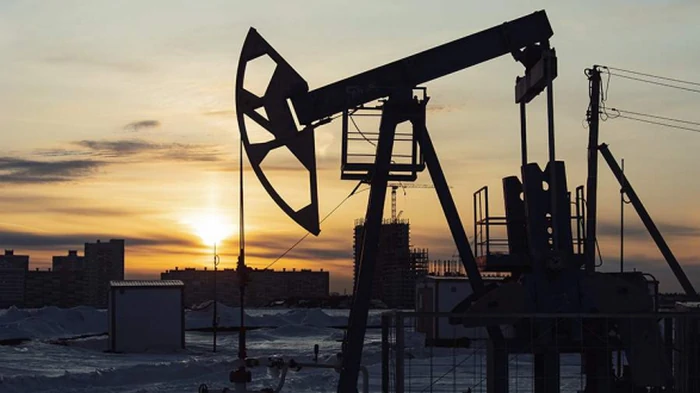 Конец дорогих АЗС? Как переговоры Трампа и Ирана обвалили мировую цену нефти?