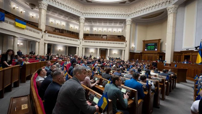 «Не из Буковеля»: в Раде подтвердили отравление среди народных депутатов