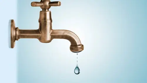 Жителей Мукачево просят запастись водой из-за аварии на водопроводе