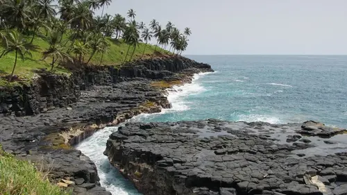 В Африке «рождается» новый океан: исследования показывают, что континент постепенно раскалывается