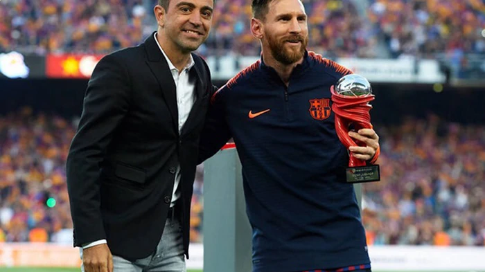 Хави заявил, что Лапорта помешал возвращению Месси
