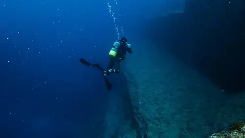 Тайна загадочной структуры у берегов Японии разгадана: пирамиды и ступени создали не люди (видео)