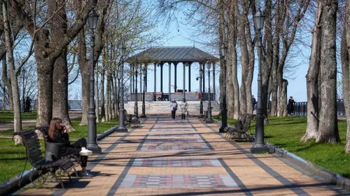 Прогреет до +18, но с дефицитом осадков: Украину накроет желанное потепление