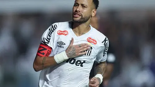 Неймар любит покушать: его повариха не вытерпела и пожаловалась в суд