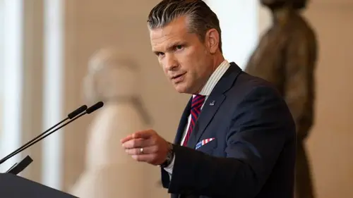 Глава Пентагона пообещал самые интенсивные удары по Ирану за все время операции