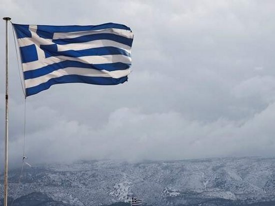 В Греции бастуют журналисты и моряки