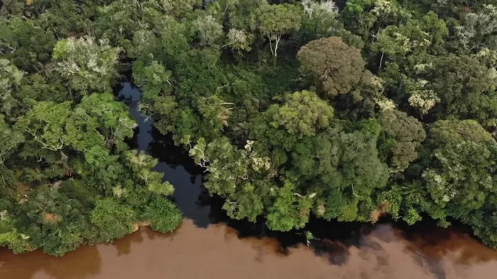 В Конго пробудились «черные» озера и реки: выбрасывают в атмосферу древний газ