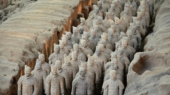 Почему археологи не открывают гробницу первого императора Китая по странной причине