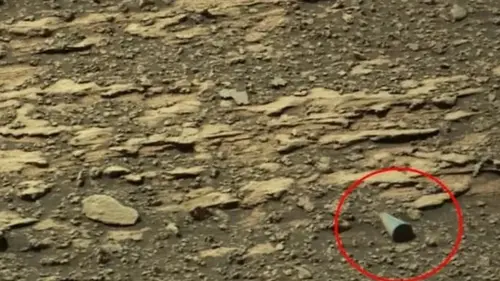Загадочный цилиндрический объект обнаружен на Марсе: NASA не комментирует находку (фото)