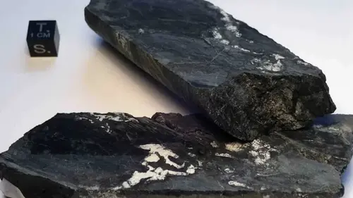 Первый в мире ядерный реактор в разы старше, чем считалось: появился 2 млрд лет назад в Африке