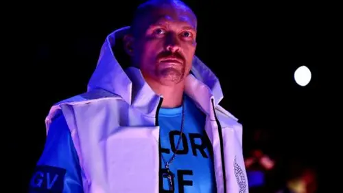 Усик прокомментировал перспективу обязательной защиты титула