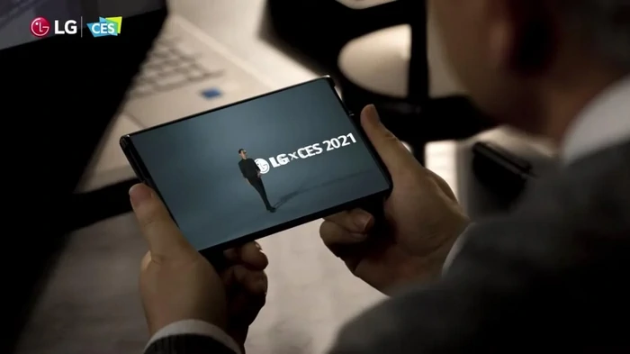 Уникальный смартфон LG с выдвижным дисплеем впервые показали на видео
