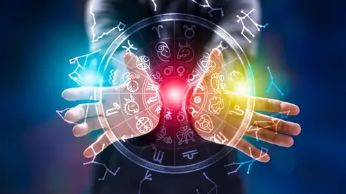 Астролог назвал знаки Зодиака, которые сами верят в свою ложь