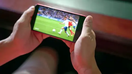 футбол на смартфоне