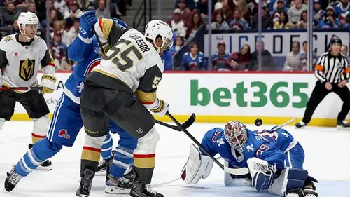 НХЛ: Тампа победила Бостон