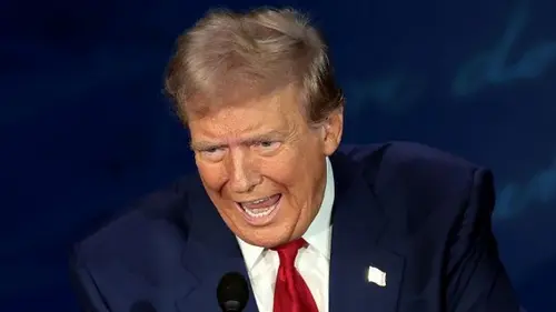 Прекратите это немедленно! Трамп разозлился на Иран из-за взимание платы за проход по...