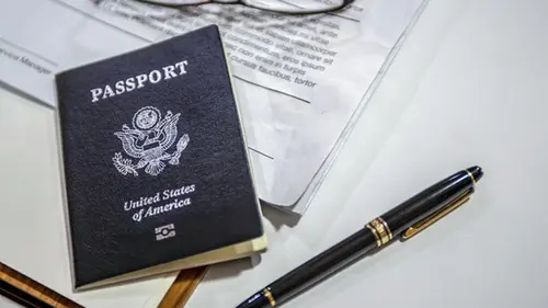 Американцы по всему миру массово отказываются от гражданства — СМИ