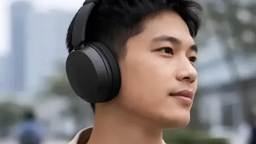 Xiaomi выпустила свои первые полноразмерные наушники с автономностью 3...