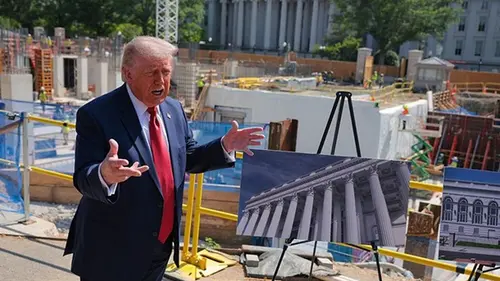 Белый дом будет защищать «империя дронов» — Трамп