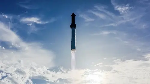SpaceX планирует запускать в космос по 10 тысяч спутников ежегодно