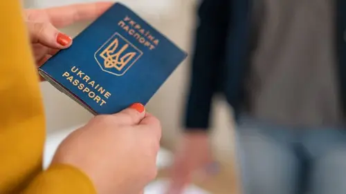Можуть не впустити до країни: що треба терміново перевірити у закордон...