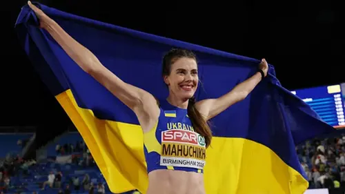 Магучих стала второй в истории трехкратной чемпионкой Европы