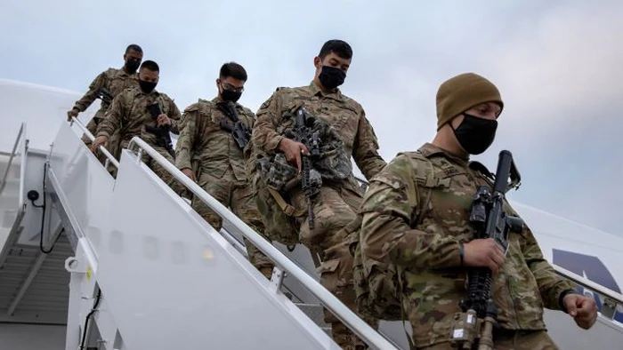 Пентагон готовит план по войскам США в Европе, — Reuters