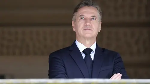 Бывшего премьер-министра Словении могут судить из-за реформы полиции