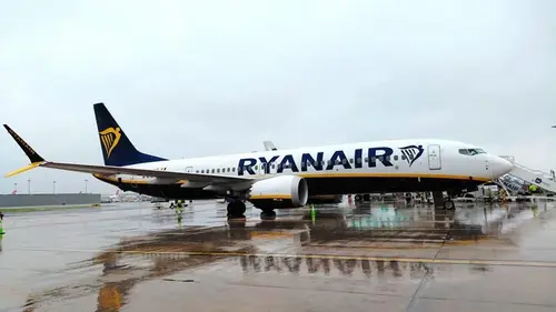 Крупнейший лоукостер Европы сократит количество рейсов зимой