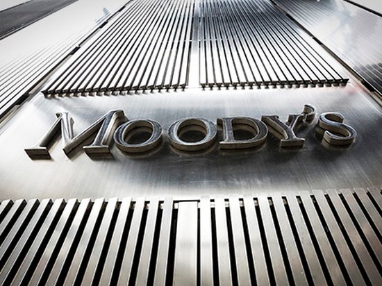 Агентство Moody's впервые за десятки лет понизило рейтинг Китая