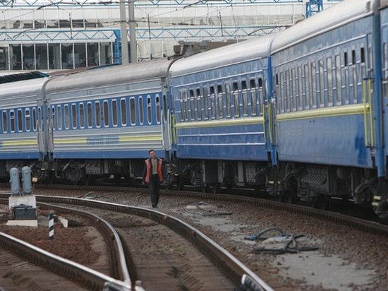 Украина может прекратить железнодорожное сообщение с РФ — СМИ