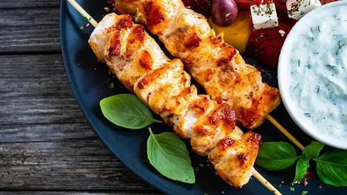 Они скрываются в любимых блюдах: как конечные продукты гликирования ускоряют старение...