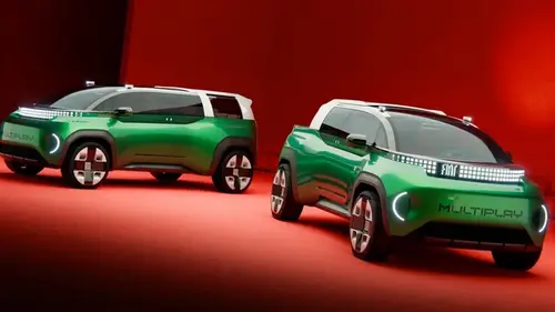 Fiat показала автомобиль-трансформер: минивэн Multiplay превращается в...