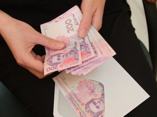 Как и когда могут повысить минимальную зарплату в Украине