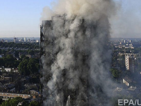 Пожару в Лондоне способствовал необычный дизайн многоэтажки — СМИ