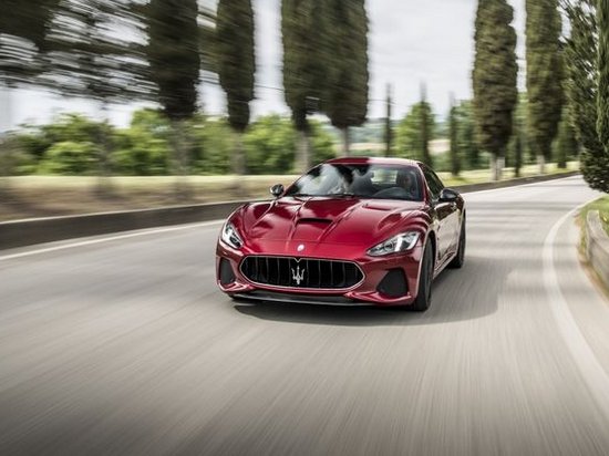 Компания Maserati впервые за 10 лет обновила линейку GranTurismo