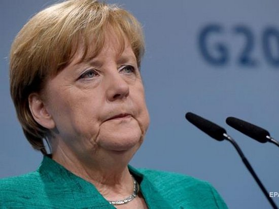 Меркель: Прогресс по Донбассу идет очень медленно